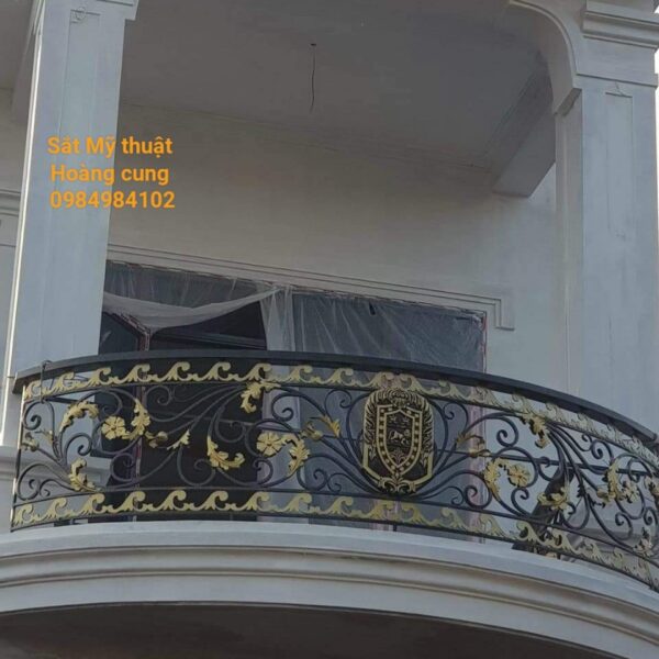 ban cong sat my thua dep (75)