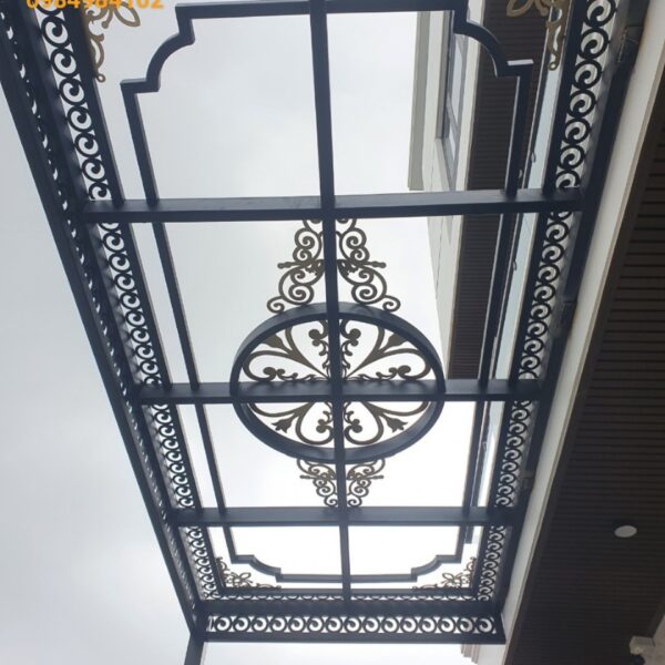 mái kính cường lực sắt mỹ thuật (26)