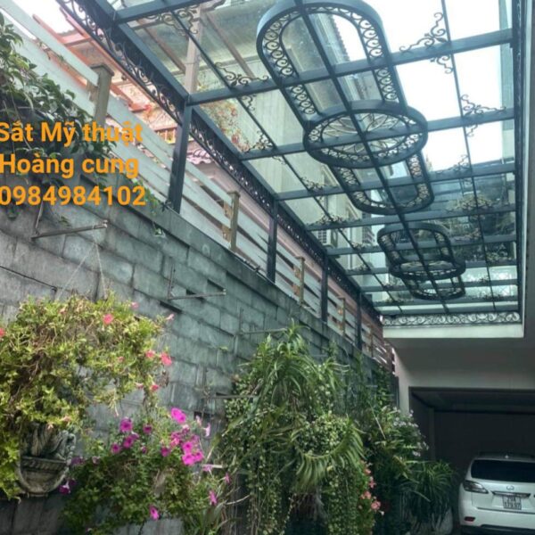 mái kính cường lực sắt mỹ thuật (5) mái kính cường lực sắt mỹ thuật (5)